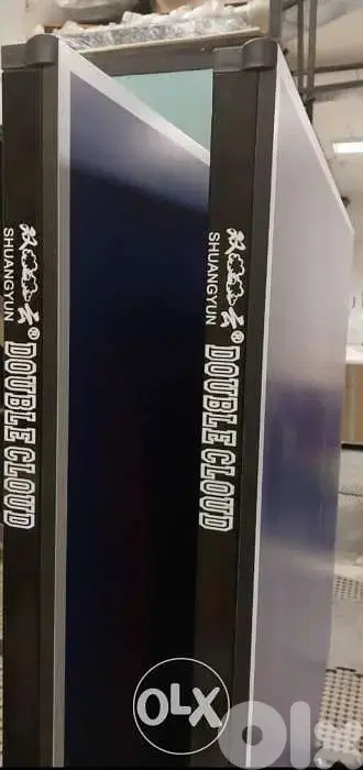 Ping pong table