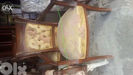 تشكيلة واسعة من البيرجيرات جوز