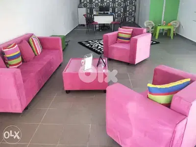 صالون بالوان عصريه Salon with modern colors