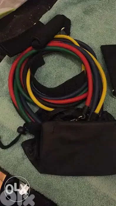 resistance band with handles and legs