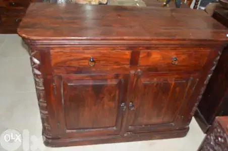 a solid wood tek dersoir