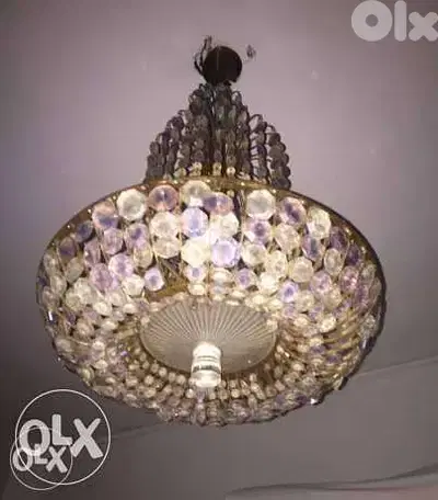 chandelier crystal ثريّا ثمينة من الكريستال والنحاس القديم