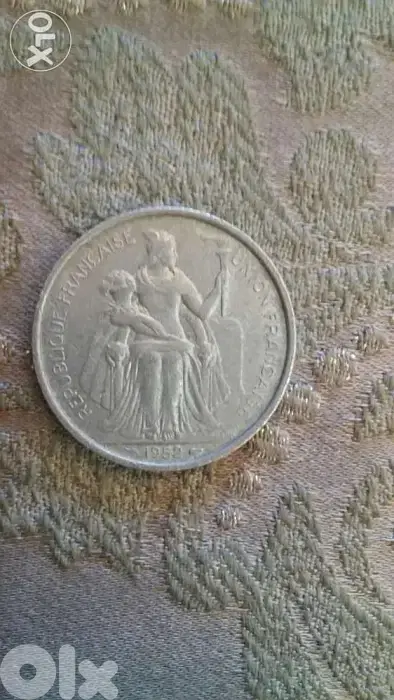 Five French Francs year 1952 Aluminum Very special Coin