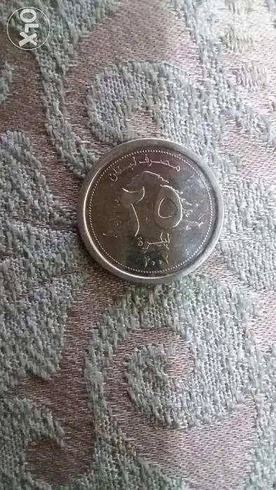 25 Lebanese Coin year 2002