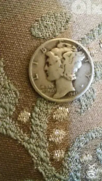 USA silver Dime Coin with the Winged Liberty Head year 1941