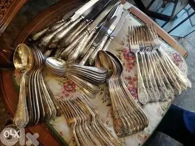 لأصحاب الزوق الرفيع والمميز سرفيس فضة اصلي قديم مميز جدا سعر تصفيه set لأصحاب الزوق الرفيع والمميز سرفيس فضة اصلي قديم مميز جدا سعر تصفيه set