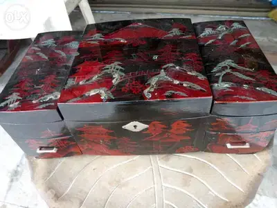 علبة مجوهرات قياس كبير