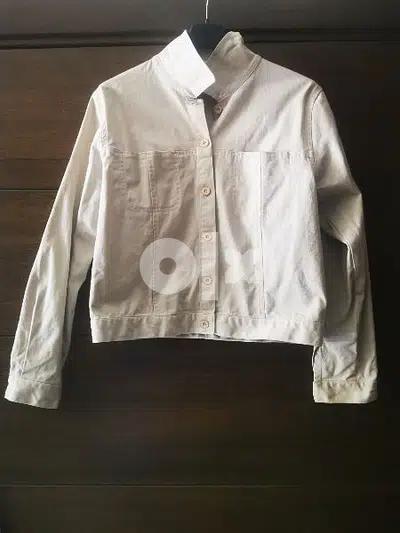 scenic button shirt