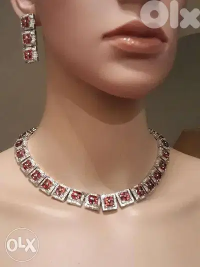 Faux Bijoux Square Ruby & Zircon Silver Necklace & Earrings