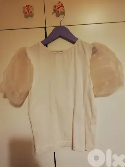 Zara Fluffy sleeved T. Shirt