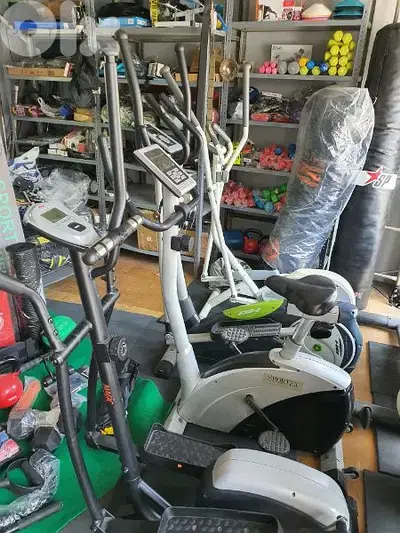 Cardio Elleptical  machine like New 03027072 مكنة كارديو لحرق الدهون
