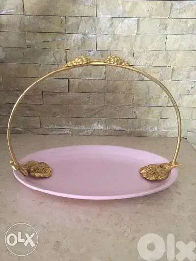 Plateau en porcelaine 30$