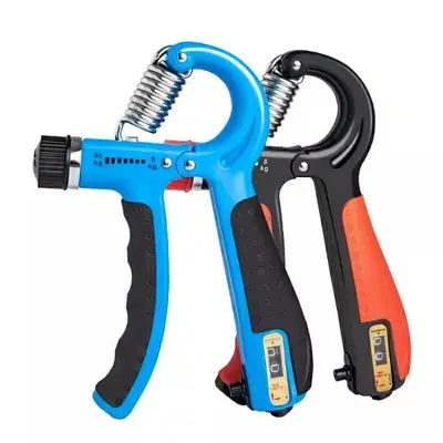 Adjustable hand Grip