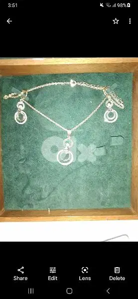 set necklace and earrings gold toned