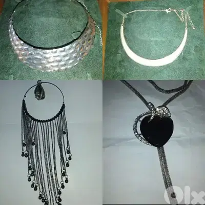 necklaces 1 piece of each item