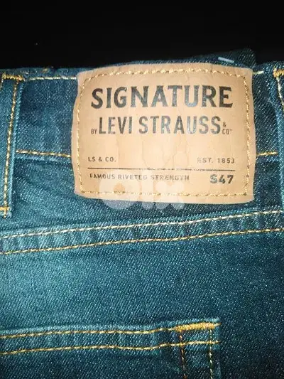 Levis signature size W40 L30