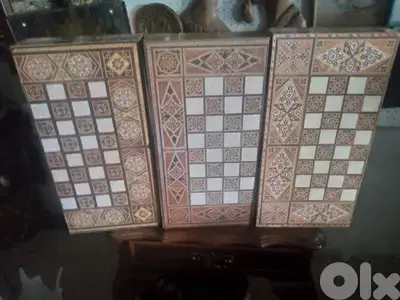 طاولة زهر مميزة عدة نقشات