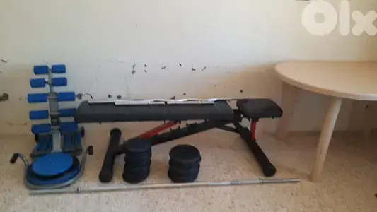 Adjustable bench New with axe dumbells and weights 03027072 GEO SPORTS