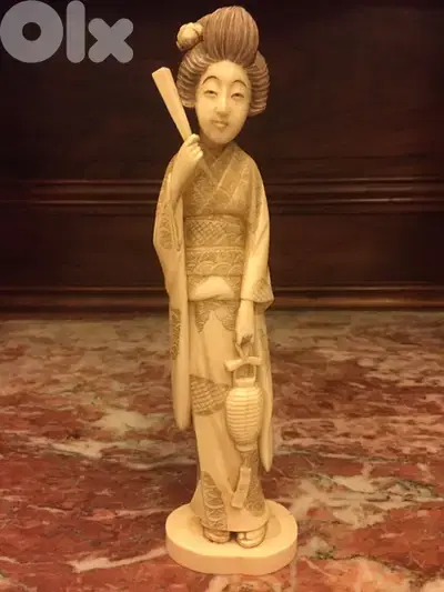 beautiful japanese meij era staue signed by artist