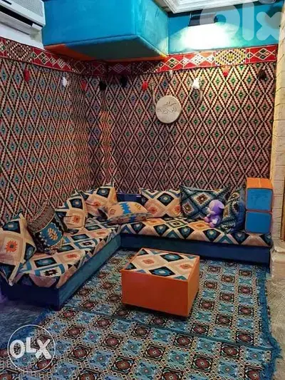 تفصيل مد وقعدات عربية ملونة