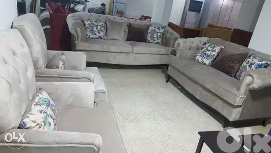 صالون كابيتوني كامل مميز صناعة من المعمل