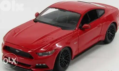 Ford Mustang diecast car model 1:18