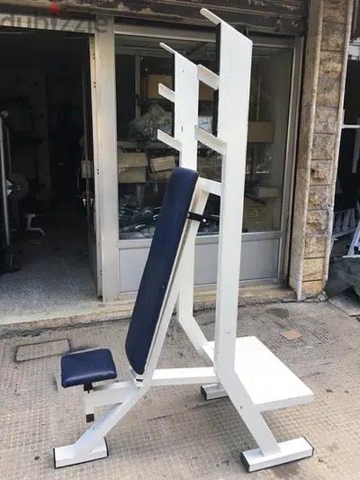 sholders bench press like new heavy duty very good quality