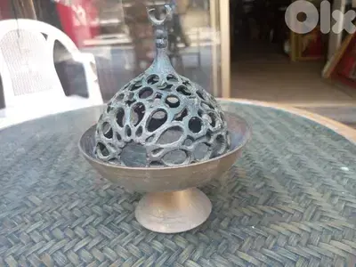 مبخرة نحاس قديمة