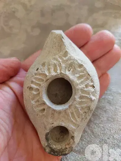 Ancient Roman Oil lamp 2nd 3rd century AD 7cm lenght