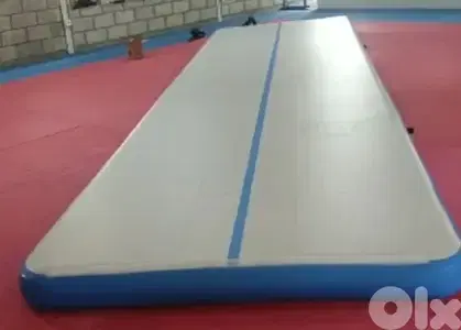 Airtrack 6 mètres x 2 mètres x 20 cm