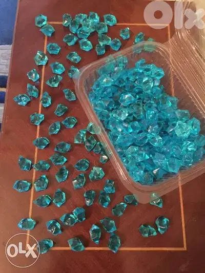 Decoration Plastic Pieces ( 150 ) قطع للزينة