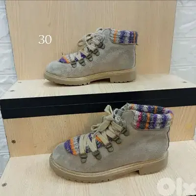 brown shoes size 30