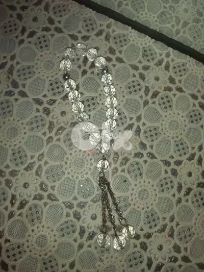 sebha benete ne3me crystal