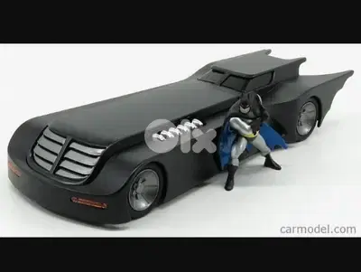 Batmobile (with Batman Figure ) diecast car model 1:24.