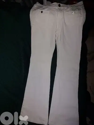 للبيع بنطلون نسائي