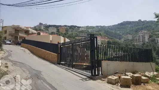 Handrails and Fences -الدرابزين والأسوار