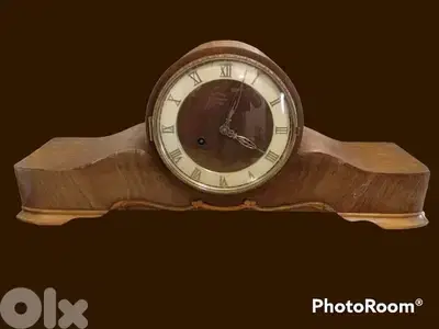 ساعة خشب سنديان الماني قديمة