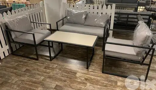 Iron salon 2+1+1 with