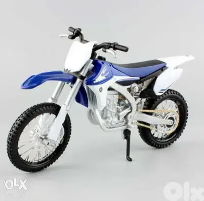 Yamaha YZ450F diecast motorcycle model 1:12.