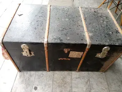 صناديق قديمة قياس كبير عدة موديلات