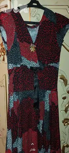 للبيع فستان نسائي