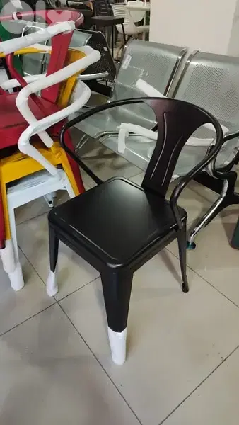 metal chair x5