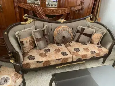 طقم كنبايات خشب زان ست قطع وطاولة