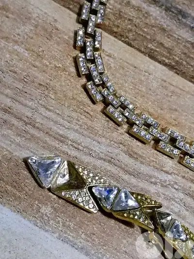طقم بلاك قديم مع جوز حلق مرصع ستراس حبوب