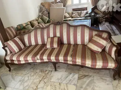 صالون انكليزي قديم ولا اروع شغل ناعم مميز للغاية روعة