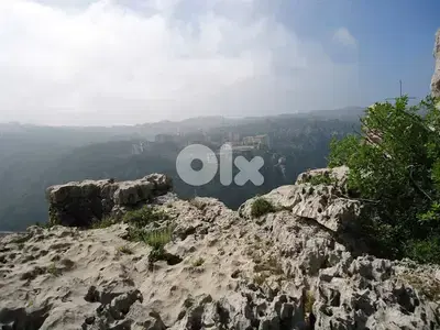 Plot with beatiful sea and mountain view for sale in kfardebian