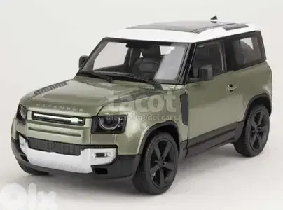 Land Rover Defender 2020 diecast car model 1:24.