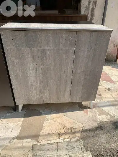 شفنيرة احذية حجم وسط عرض 115 سم