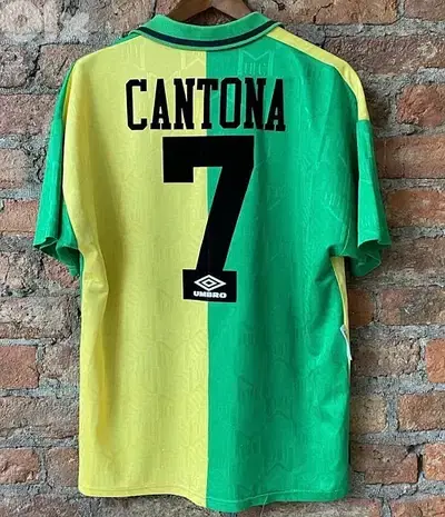 cantona 7 the most favorite Manchester United special umbro jersey