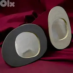 Concrete mirror
